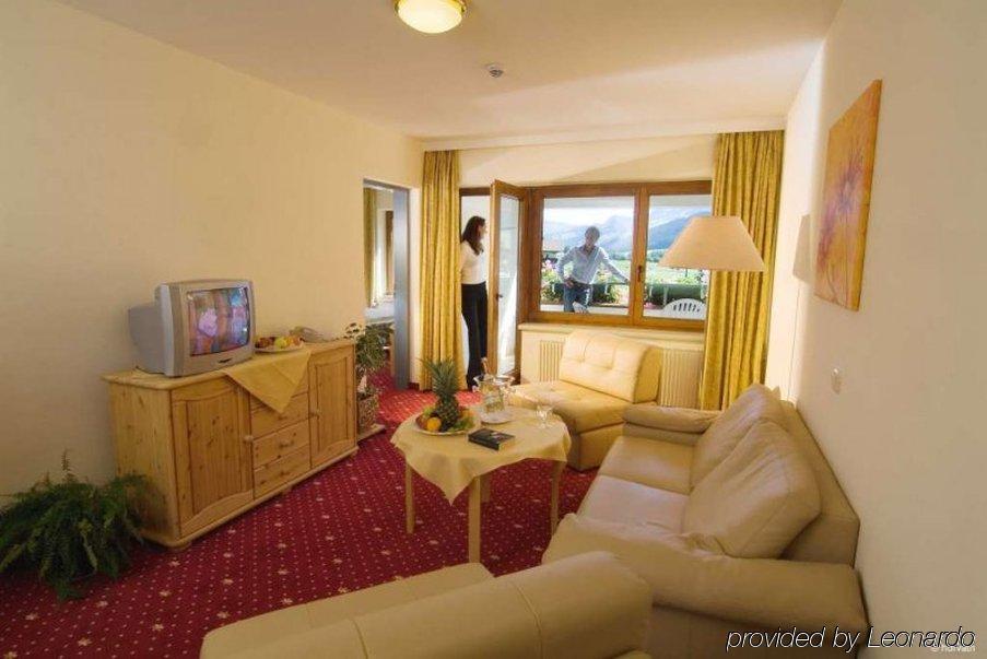 Hotel Alpenhof Brixen Brixen im Thale Pokój zdjęcie